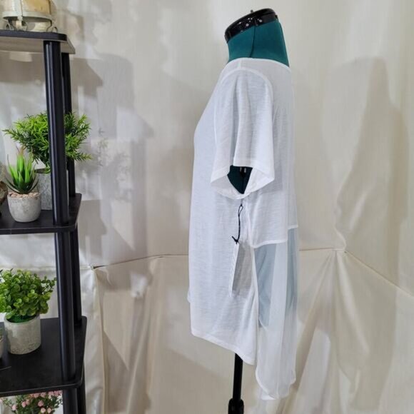 Karma Mala Tee in White - Size Large‎ - Picture 3 of 8